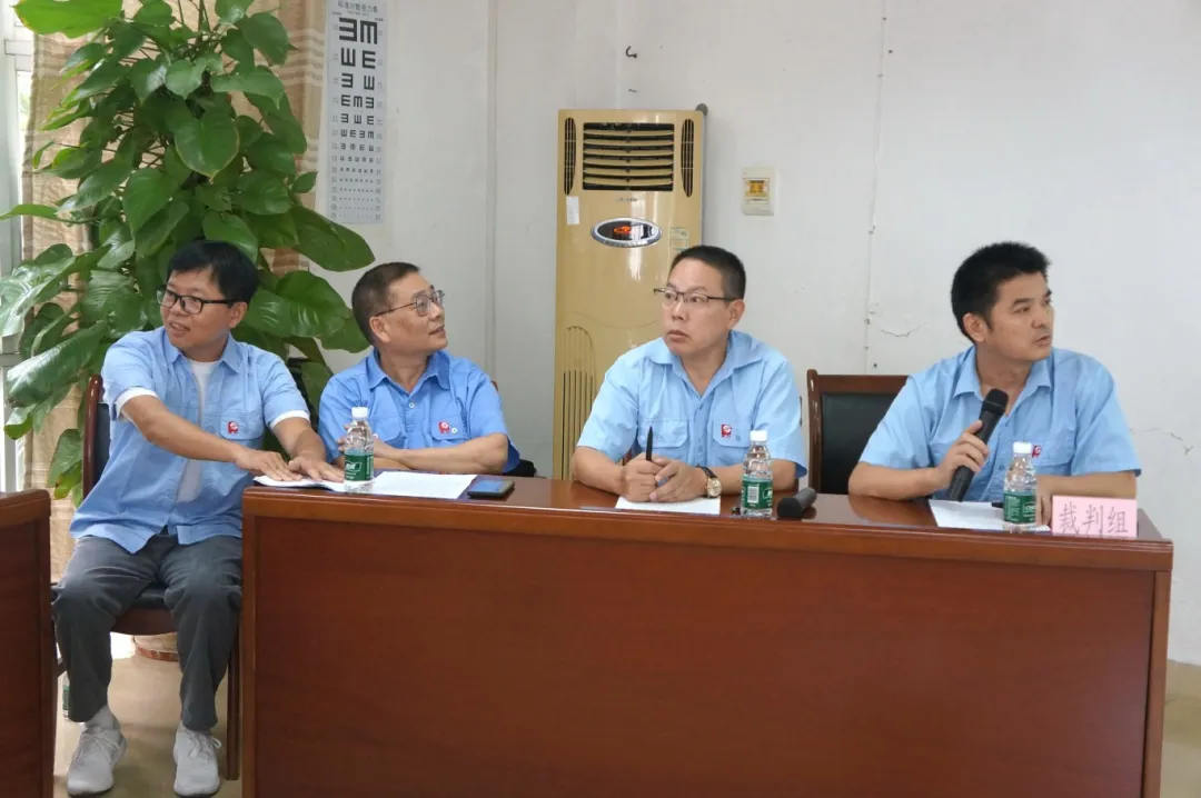 2-裁判组.jpg